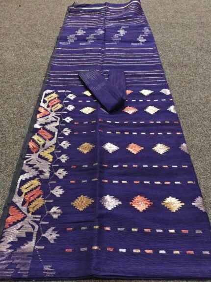 স্টুডেন্ট বাজেটের ঢাকাই জামদানী শাড়ি